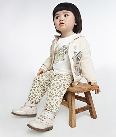 Shoes - sizes 3 to 7.5