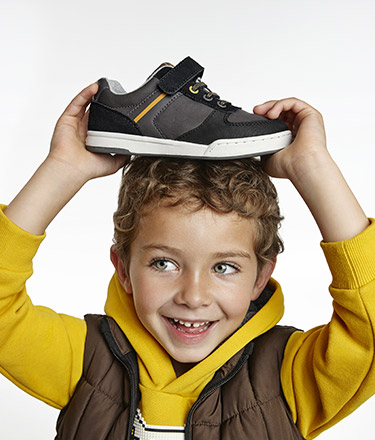 Shoes - sizes 12.5 to 2.5