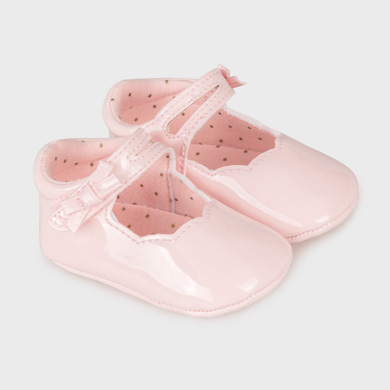 pink newborn shoes