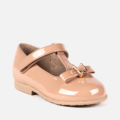 Sabrinas efeito charol bebé menina