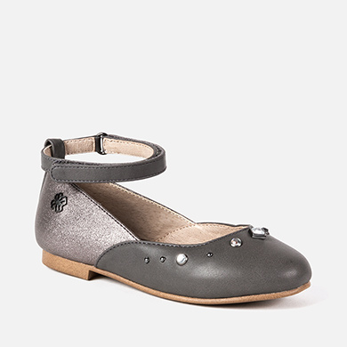 Sapato com joya menina