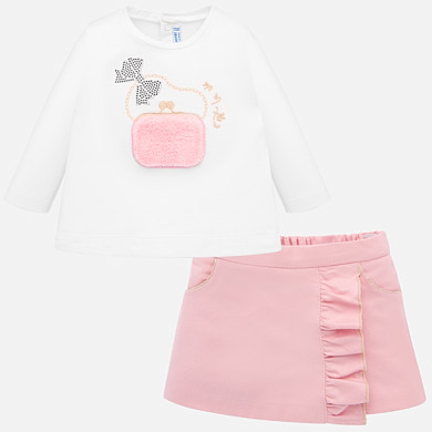 T-shirt and ruffled shorts set for baby girl