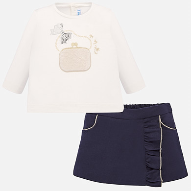 T-shirt and ruffled shorts set for baby girl