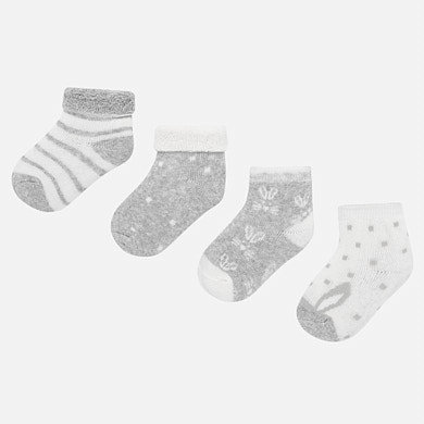 Patterned socks set for newborn baby