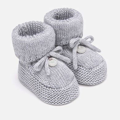 Knit booties for newborn baby