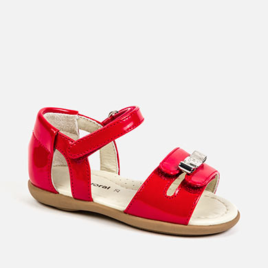 red sandals baby girl