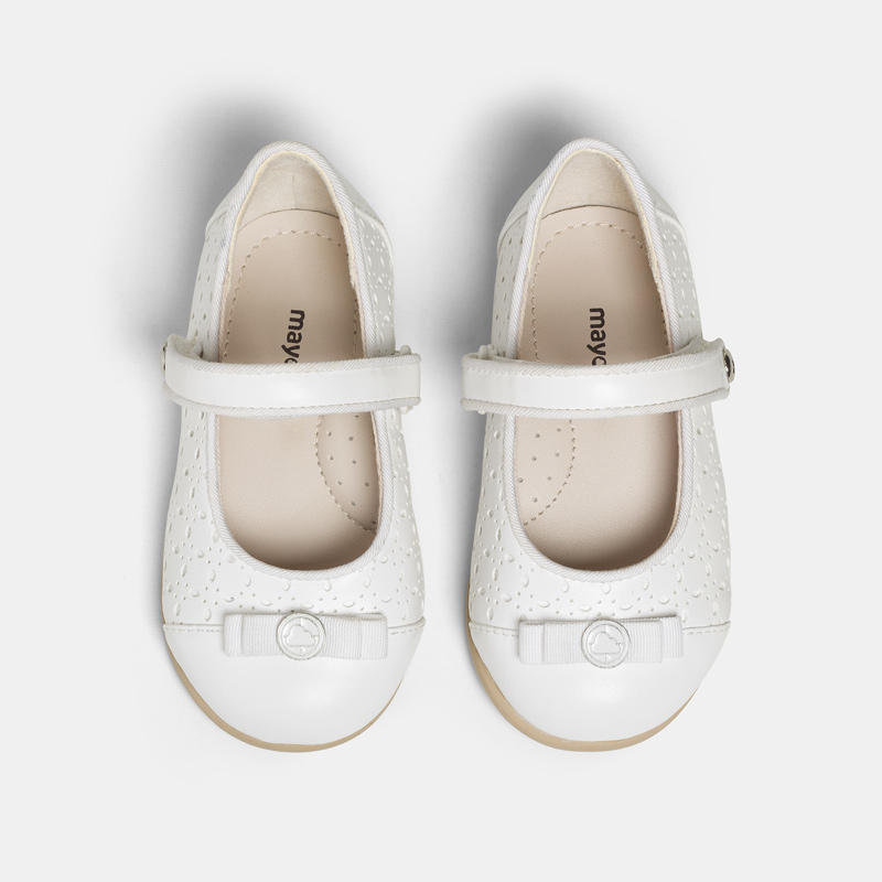 baby girl white mary jane shoes