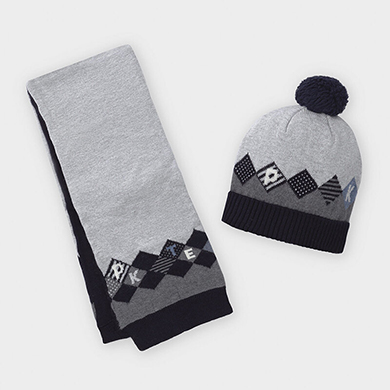 baby boy scarf and hat