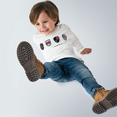 Long sleeved shields print t-shirt for boy