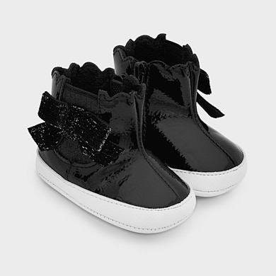 baby girl black patent boots